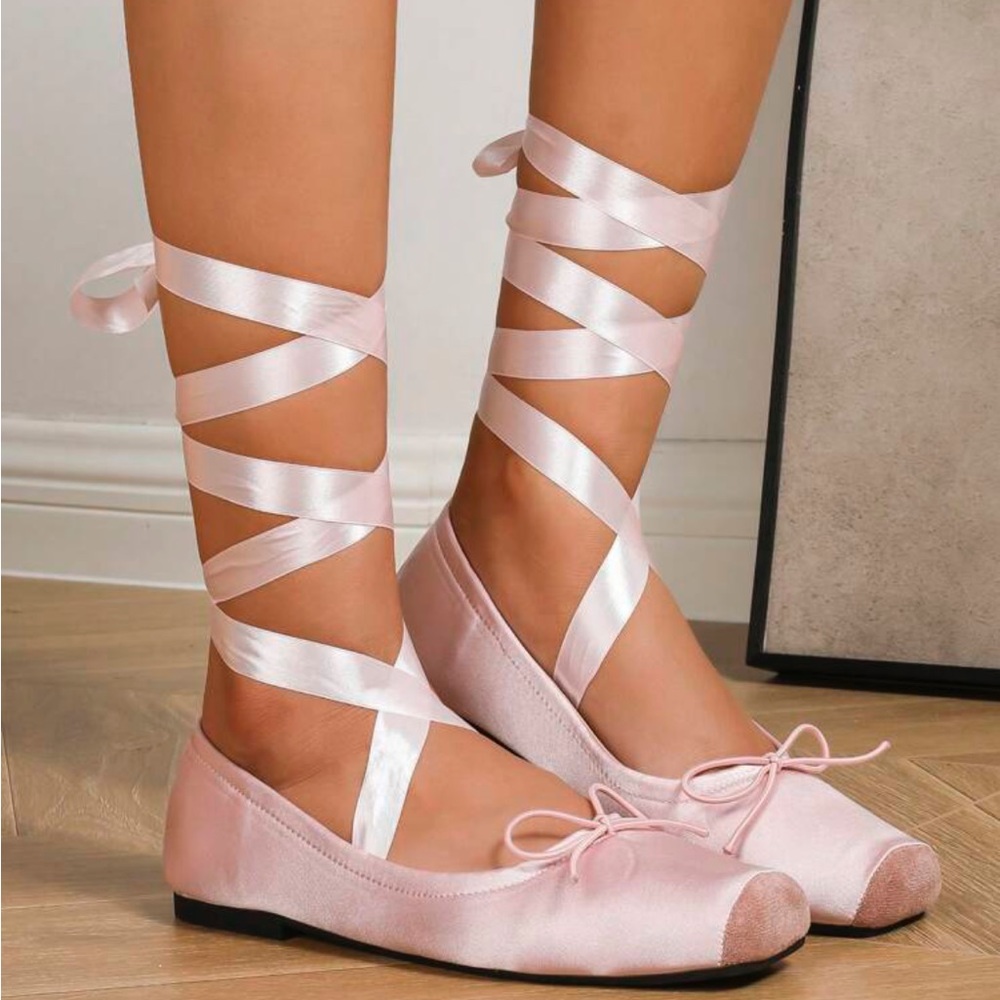 - Ballet W/ Straps Decor Flats 👢 - Picture 4 of 4